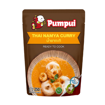 Packet of Pumpui Thai Nam Ya Curry 250g, ready-to-cook Thai fish curry with coconut milk