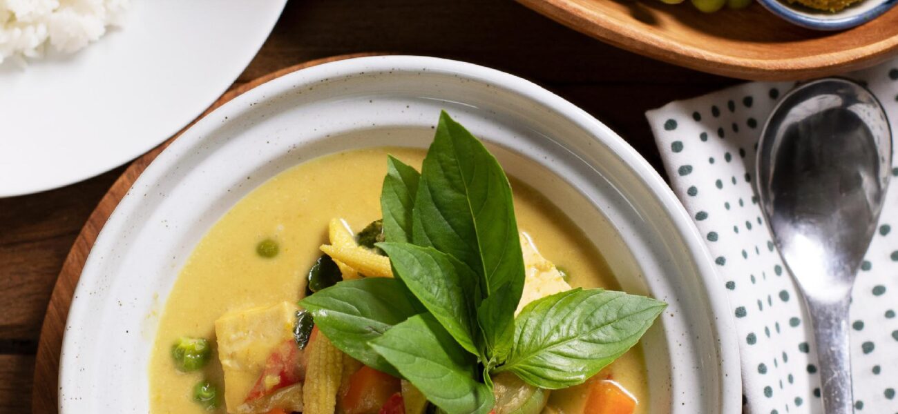 TOFU GREEN CURRY (VEGETARIAN) recipe