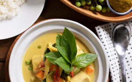 TOFU GREEN CURRY (VEGETARIAN) recipe