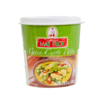 Mae Ploy Green Curry Paste (Vegetarian) – A flavorful vegetarian green curry paste, ideal for making traditional Thai green curry with rich, aromatic taste.