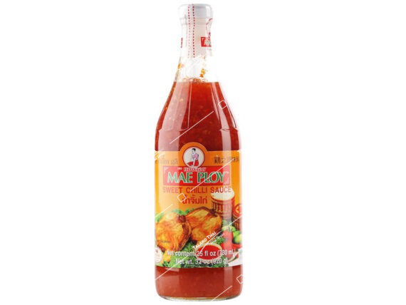 Bottle of Mae Ploy Sweet Chilli Sauce 730ml.