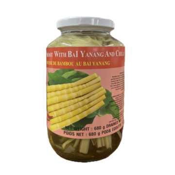 Jar of Bell & Flower Bamboo Shoot in Yanang with Chilli, 680g