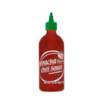 Pantai Norasingh Sriracha Chili Sauce 435ml squeeze bottle with red sauce.